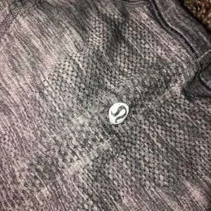 Lululemon shirt